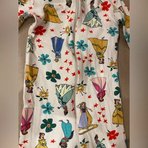 Hanna Andersson Kids Toddler size 2T Disney PRINCESS Zip Up Pajamas - Picture 2 of 3